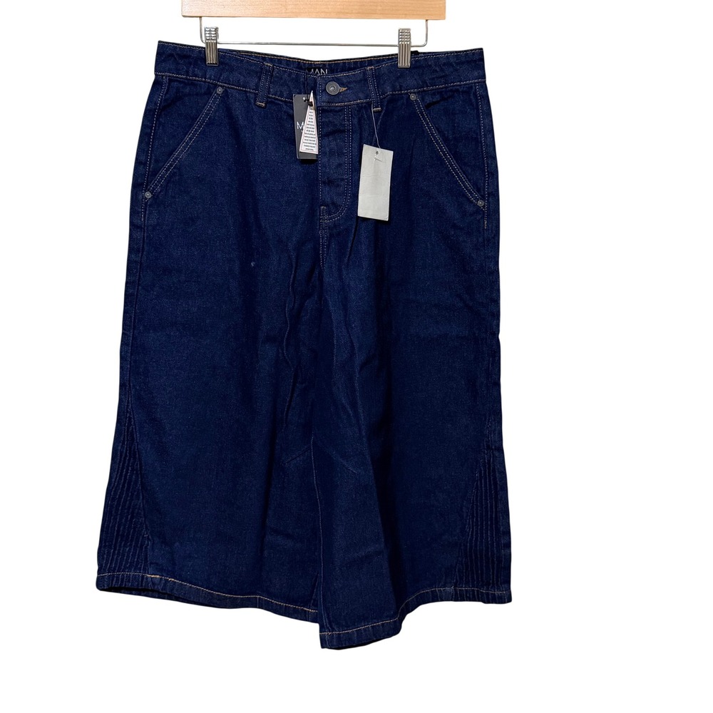 BoohooMAN Mens Indigo Blue Wide Leg Denim Shorts Size 34 NWT Embroidered Baggy